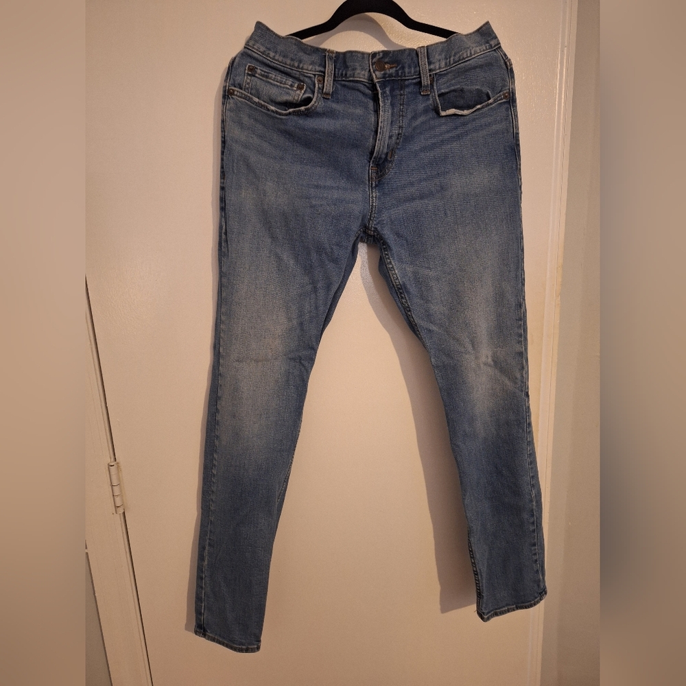 Old Navy Jeana. Size 33x32